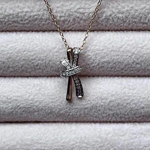 N016 | Natural Diamond Bow Mixed Metal Necklace